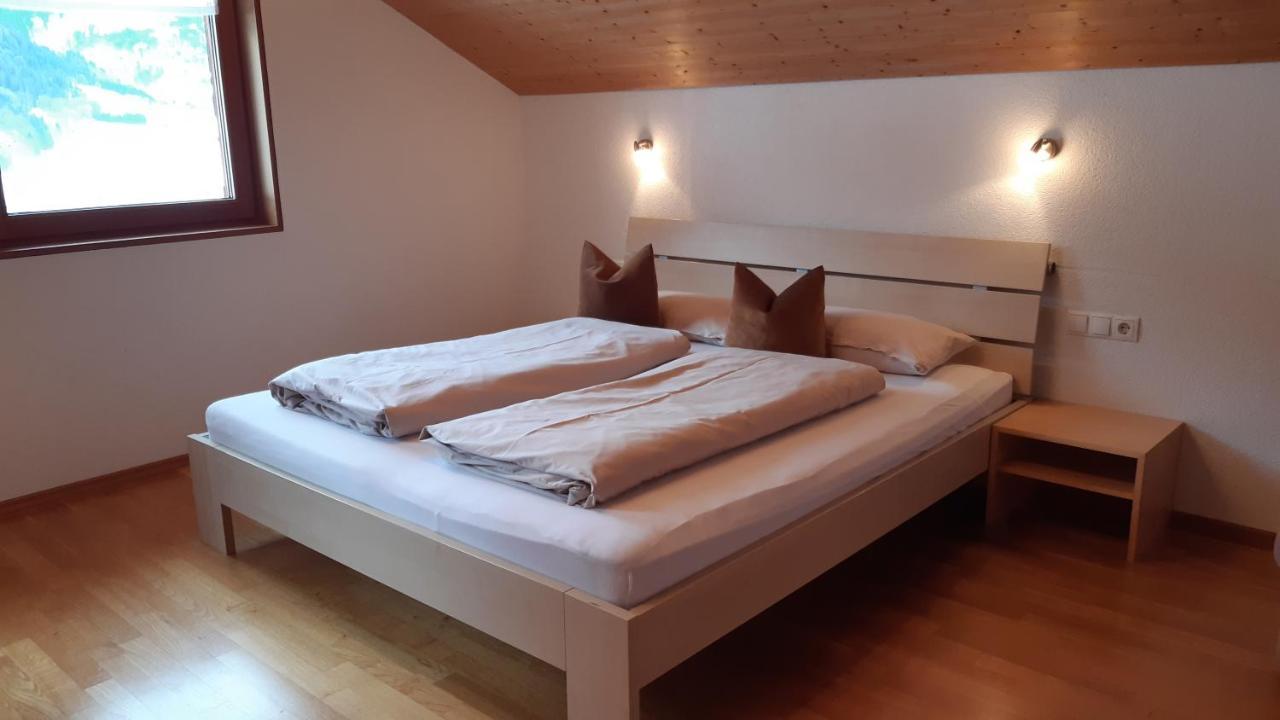 Hotel Haus Erna Schoppernau Extérieur photo
